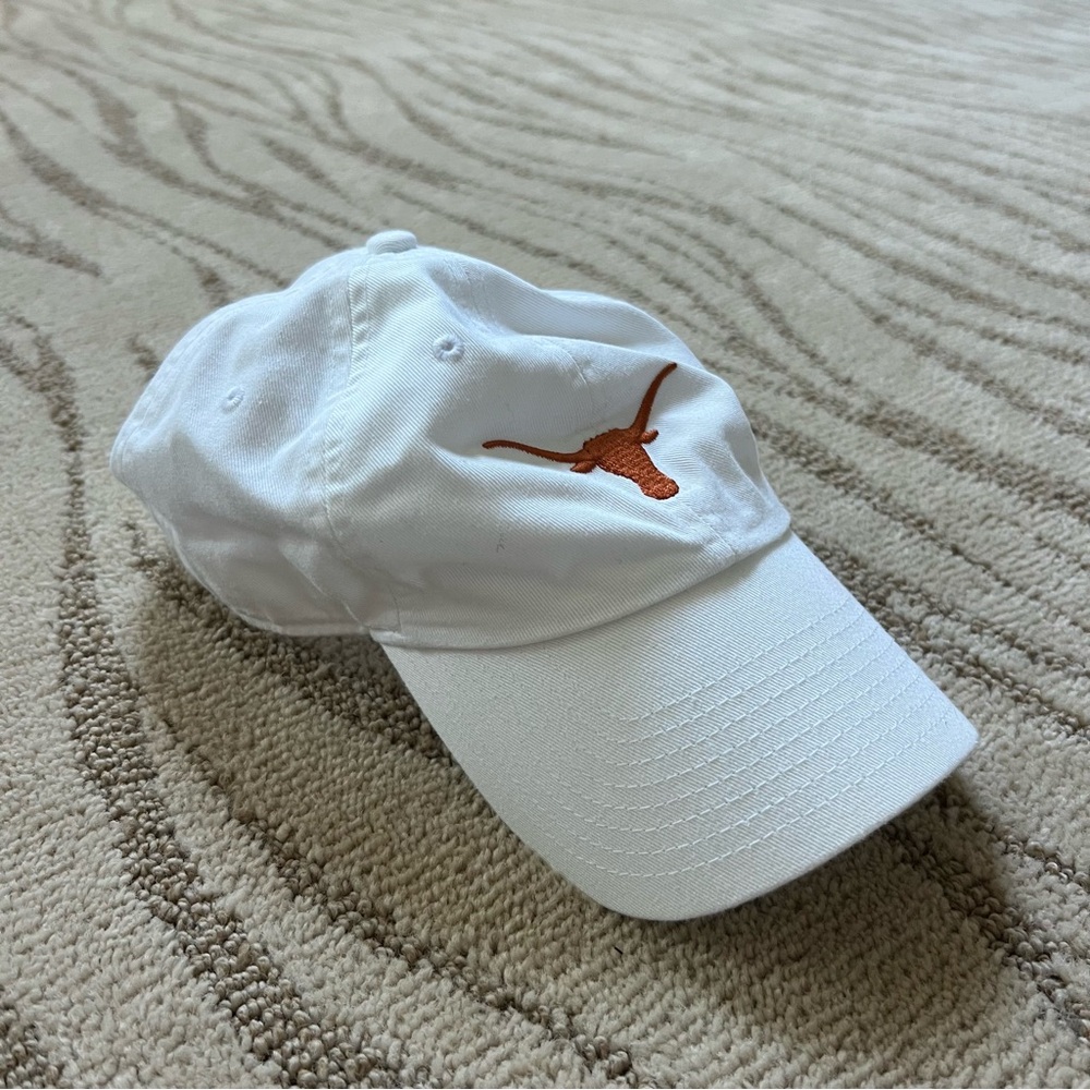 University of Texas Austin Nike hat